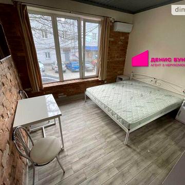 Довгострокова оренда 1к Квартира Троїцька вулиця