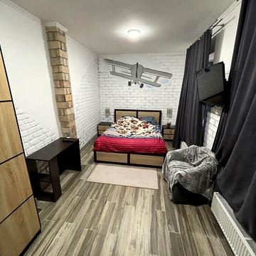 Довгострокова оренда 1к Квартира Хортицька вулиця