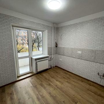 Васильківська вул., 8