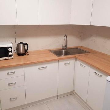 Леся Курбаса просп., 16