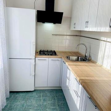 Оренда 2х кімн, метро Васильківська 500 метрів, Сеченова 10/2