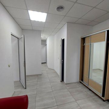 Одеська вул., 34