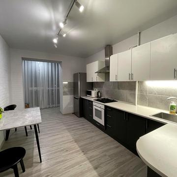 Гетьмана Мазепи вул., 164, к8