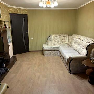 Продам 2х кімнатну квартиру в смт Новомиколаївка