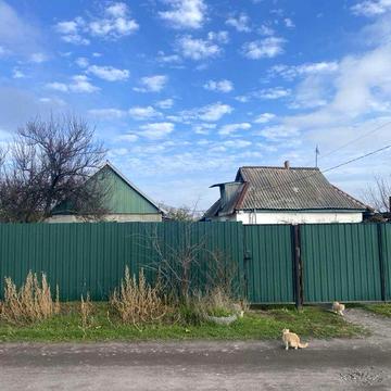 Продам дом  с.Дмитровка,Днепропетровская обл.с большим участком