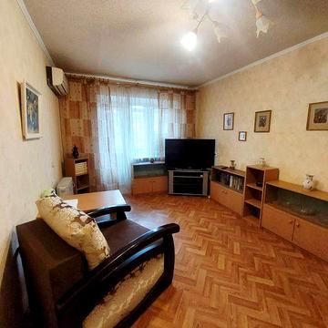 Оренда 2-х кімнатну квартиру пр. Дмитра Яворницького 6.