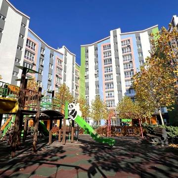 Дмитра Павличка вул., 33