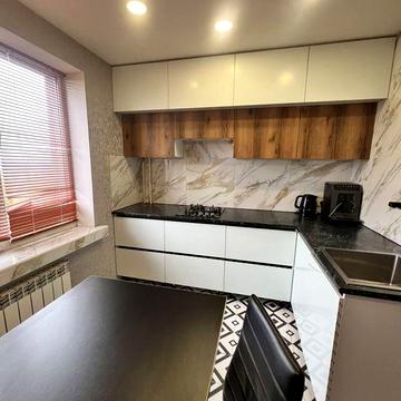 Пропонуємо в оренду двокімнатну квартиру в Південно-західному районі