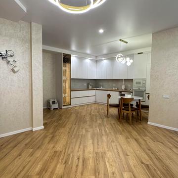 Зарічанська вул.