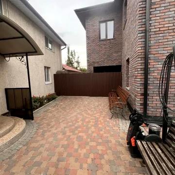 Абрикосова вул.