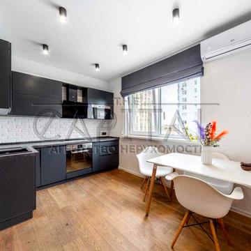 Продаж 1-кімнатної квартири в ЖК Малахіт Богданівська Соломянка ЖК Малахіт