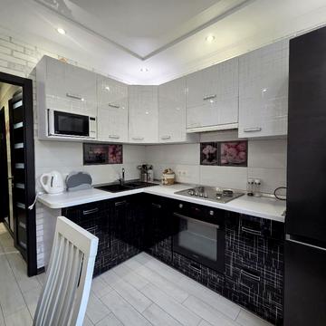 Дмитра Луценка вул. (Крейсера "Аврора"), 5