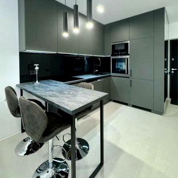 Деміївська вул., 13