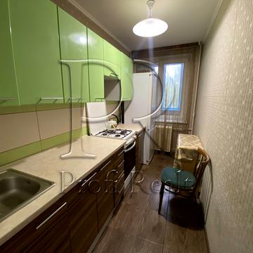 Михайла Котельникова вул., 80