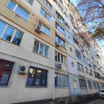 Продам двокімнатну квартиру на Слобідці!