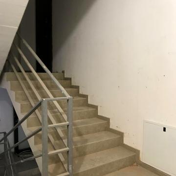 Міклоша Берчені вул., 84