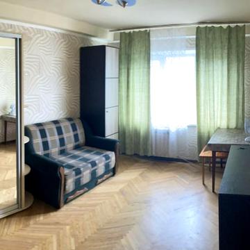 Верховної Ради бульв., 25-А