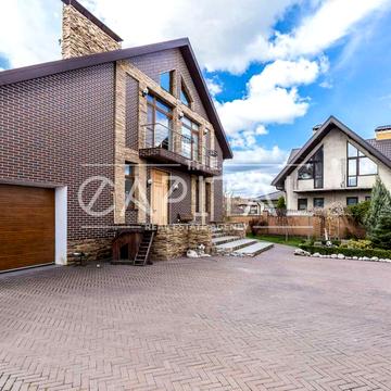 абрикосовая