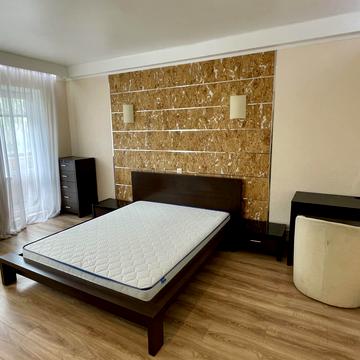 Новогоспітальна вул. (Щорса пров.), 5