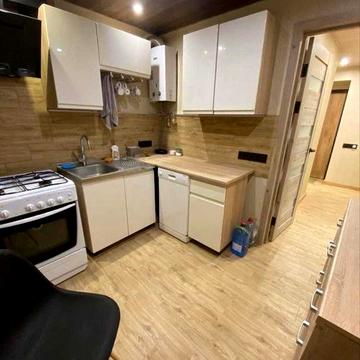 Здам двокімнатну квартиру/центр/