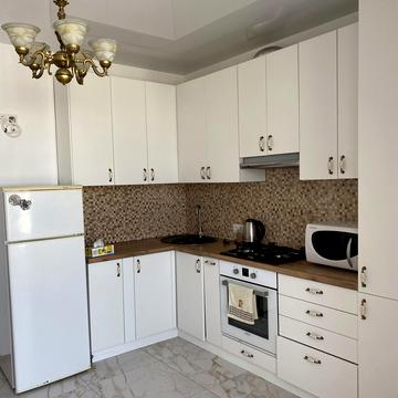 Олександра Довженка вул., 21А