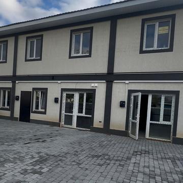 Житомирська вул., 5