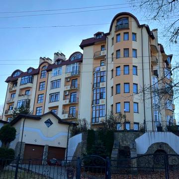 Погулянка вул., 22б