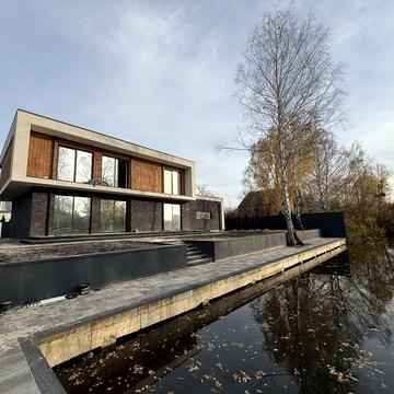 Олександрівська вул.