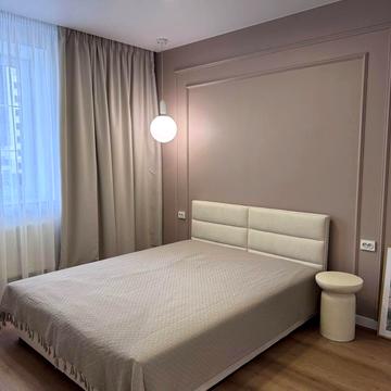 Панаса Мирного вул., 16/4