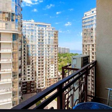 Аренда 2 ком кв "евротрёшка" ЖК "Кадорр" 7я Жемчужина Аркадия