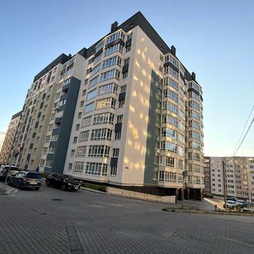 РАУШ 2к квартира з теплою підлогою, є кладовка на поверсі!