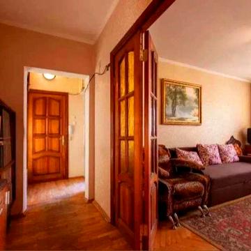 Левка Лукяненка вул. (Маршала Тимошенка), 7