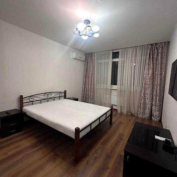 Оренда 1к., пр-т. Бажана 8б, м. Осококри 4 хв..