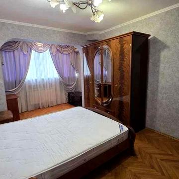 2К квартира на Вахтанга Кикабидзе,3 Борщаговка