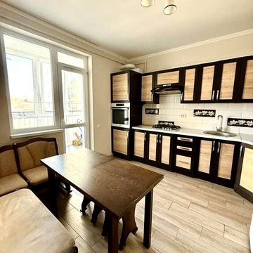 Продається 2-х кімнатна квартира у новобудові по вулиці Залізнична ЖК Веселка