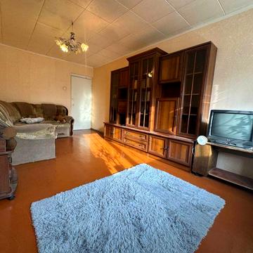 Продам 2к квартиру ул.Криворожская 70