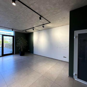 Героїв 128-ї Бригади вул., 7