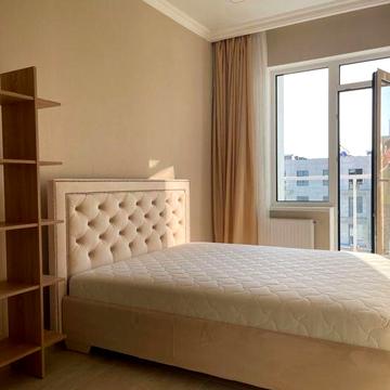 Сдам смарт для девочки 10 ст фонтана вид на город