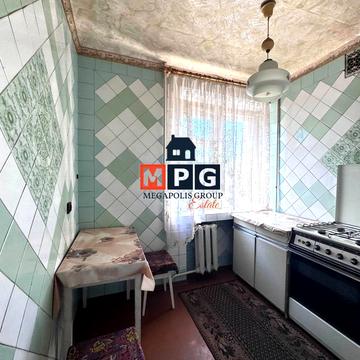 Ініціативна вул., 10/24