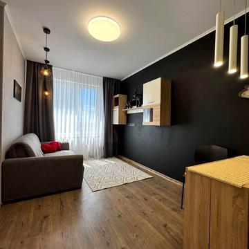 Клавдіївська вул., 40-Е