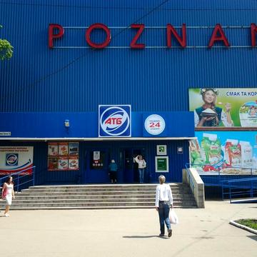 Академіка Павлова вул., 162а