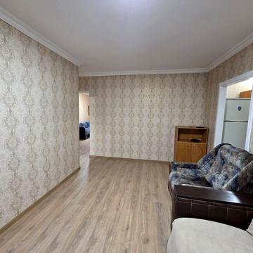 Середньофонтанська вул., 63