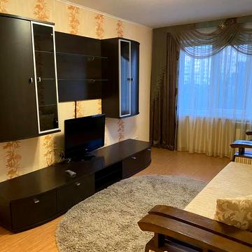 Володимира Івасюка просп. (Героїв Сталінграду), 27-А