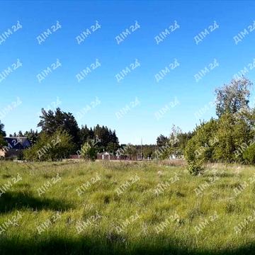 Центральна, 1