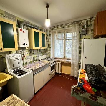 Володимира Ложешнікова, 16