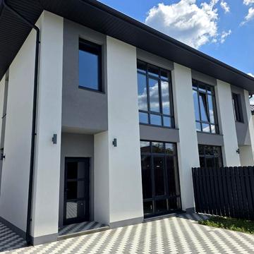 Червоних Троянд пров.