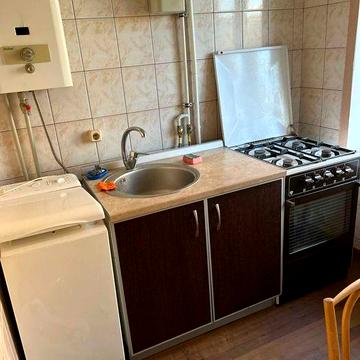 2-кімн., 23 школа, пров. Токарний.