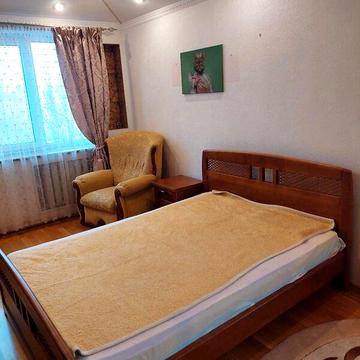 Довгострокова оренда 2к Квартира Миколаївська вулиця