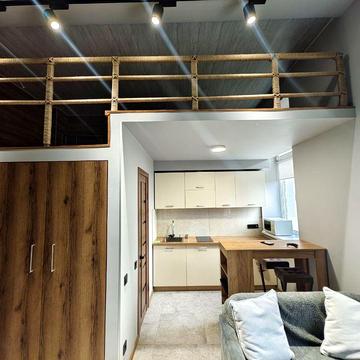 Сдам однокомнатную двухуровневую