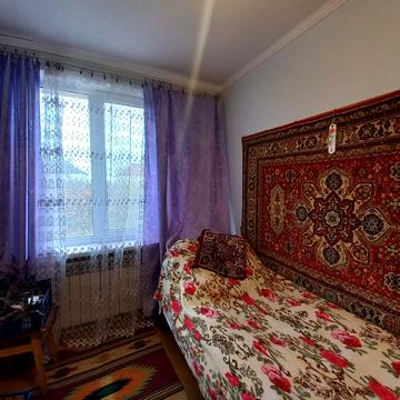 Богдана Хмельницького вул., 57